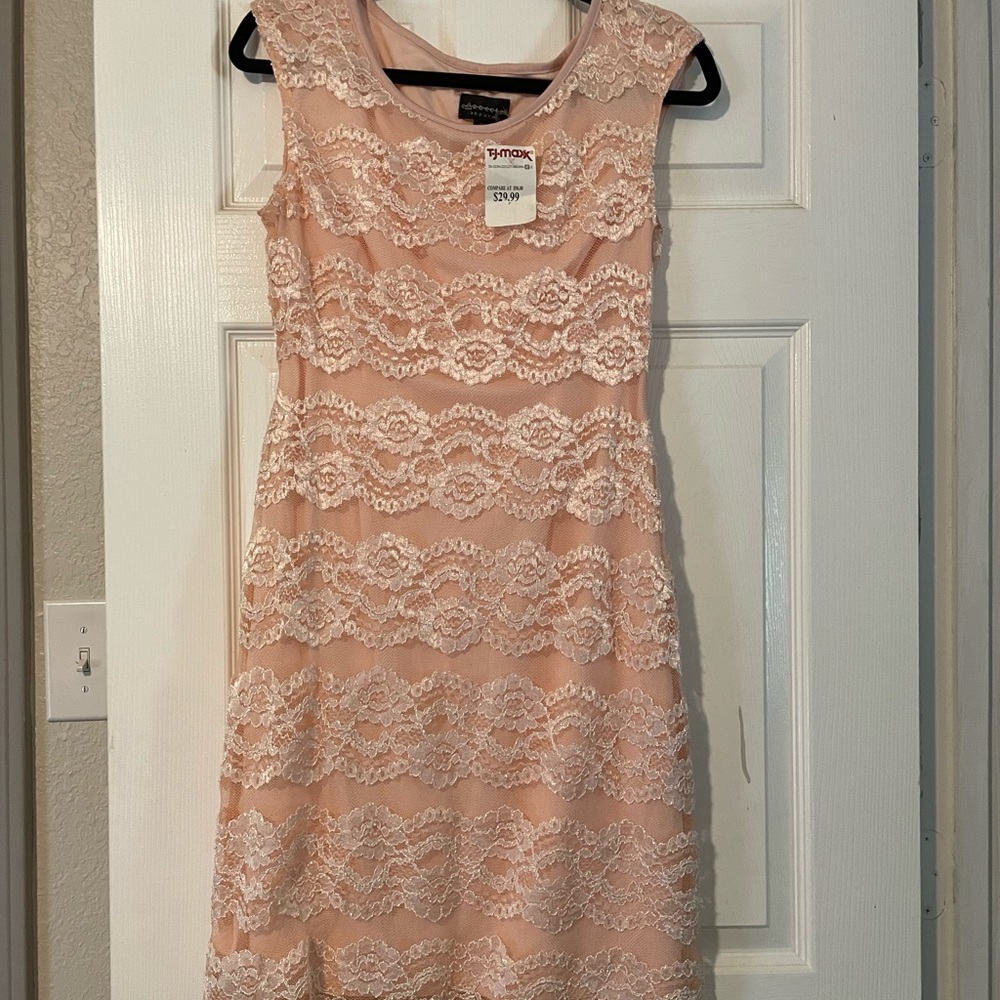 Women’s knee length dress